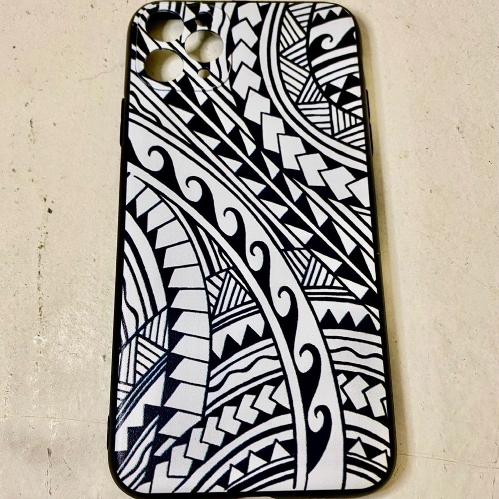 Black and White Tribal Art Phone Case